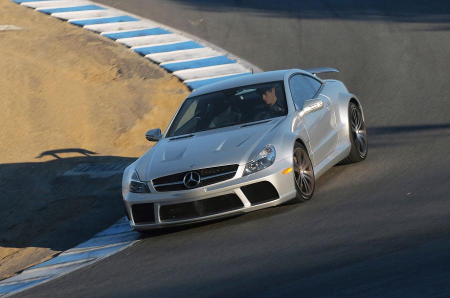  Mercedes-Benz SL65 AMG Black Series 2008 года  (фото 16 из 44)